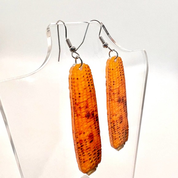 Grilled Corn Cob Earrings - Party Earrings - Vegetable Earrings - Game Day Ear - Picture 2 of 8